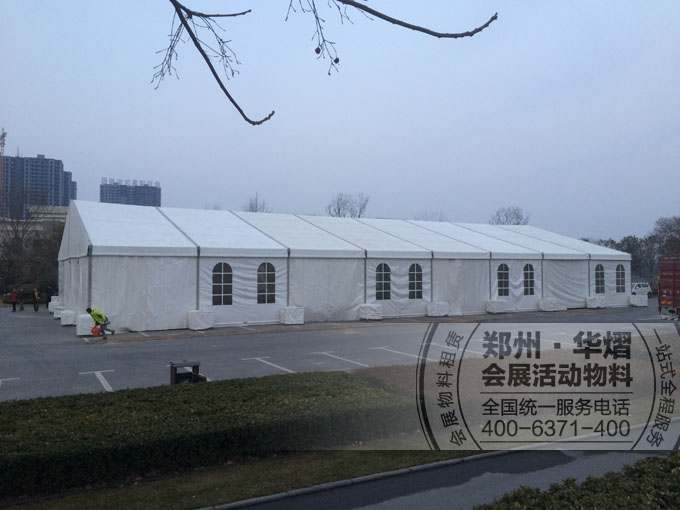 <b>金沙湖高尔夫官邸车位开盘20米跨度篷房</b>