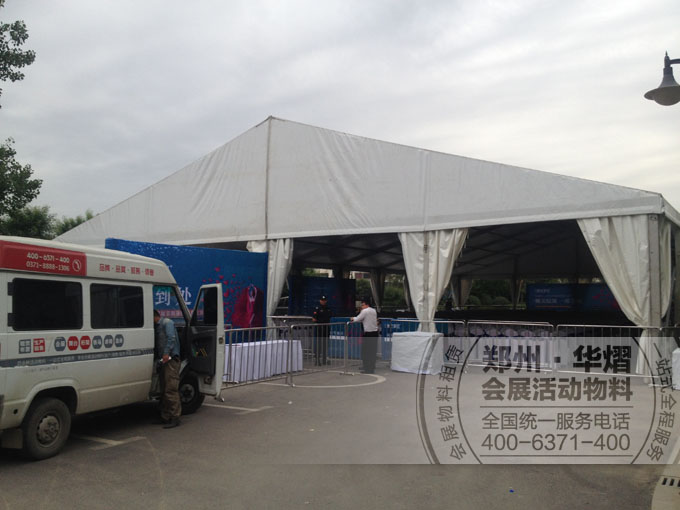 正宏澜庭叙开盘20米跨度篷房贵宾椅出租