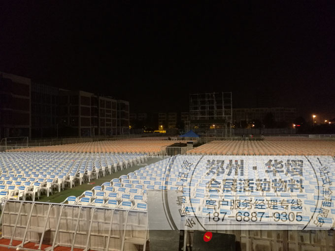 <b>民安西山许巍演唱会万把沙滩椅出租</b>